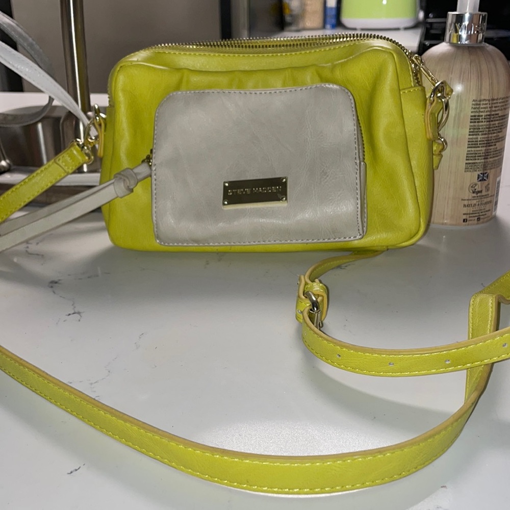 bright yellow steve madden crossbody